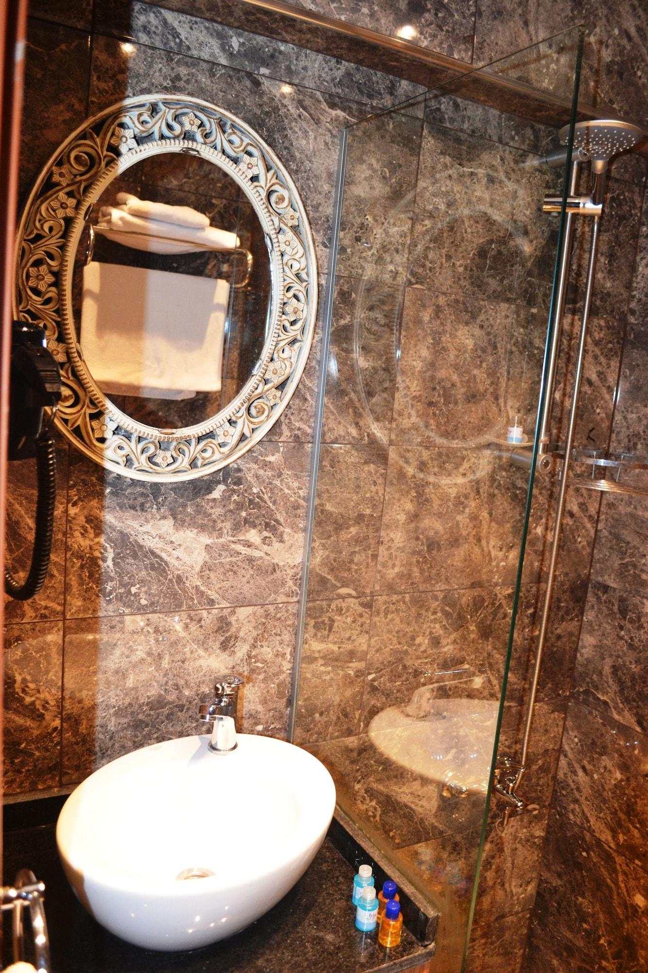 Istanbul Comfort Hotel Экстерьер фото